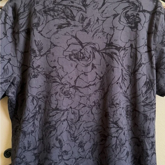 EUC Abercrombie & Fitch T-shirt Men’s Large - Picture 4 of 9